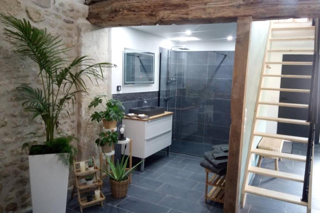 Maison privative, cocooning, zen , avec jacuzzi Mont-Notre-Dame Exterior foto